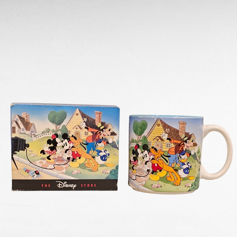 Walt Disney Store Mickey & Friends Mug with Box 12oz